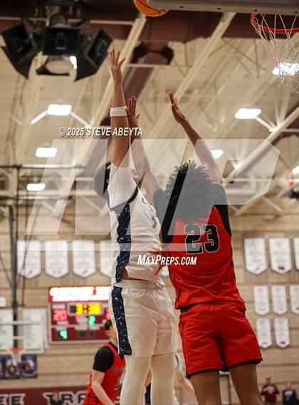 Thumbnail 1 in Eaglecrest @ Cherokee Trail photogallery.