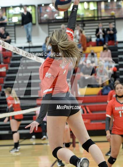 Thumbnail 1 in Mater Dei @ JSerra Catholic photogallery.