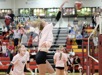 Thumbnail 3 in Mater Dei @ JSerra Catholic photogallery.