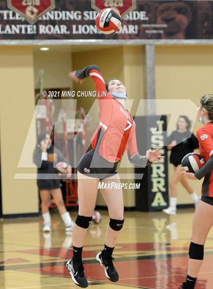 Thumbnail 2 in Mater Dei @ JSerra Catholic photogallery.