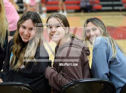 Thumbnail 1 in Mater Dei @ JSerra Catholic photogallery.