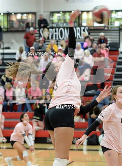 Thumbnail 1 in Mater Dei @ JSerra Catholic photogallery.