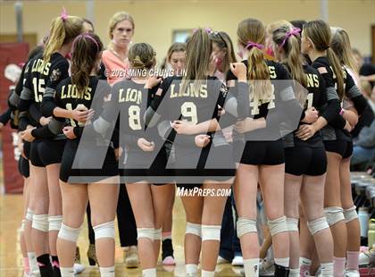 Thumbnail 2 in Mater Dei @ JSerra Catholic photogallery.