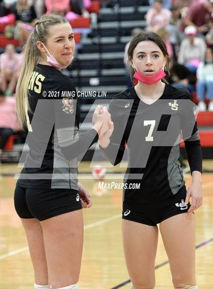 Thumbnail 2 in Mater Dei @ JSerra Catholic photogallery.