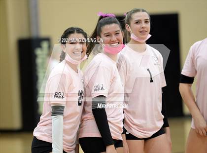 Thumbnail 2 in Mater Dei @ JSerra Catholic photogallery.