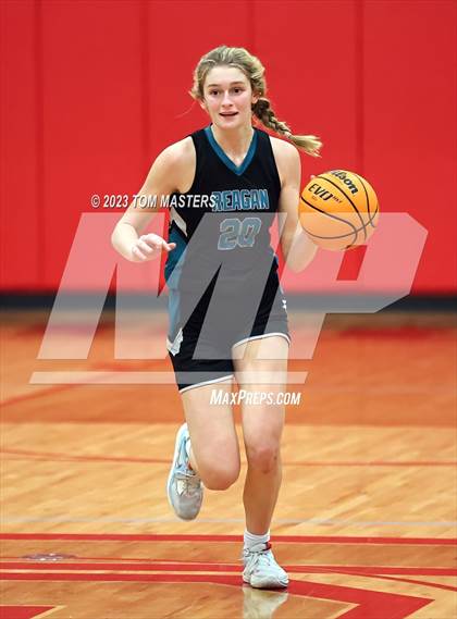 Thumbnail 3 in Reagan @ Charlotte Catholic (NCHSAA 4A Round 1) photogallery.