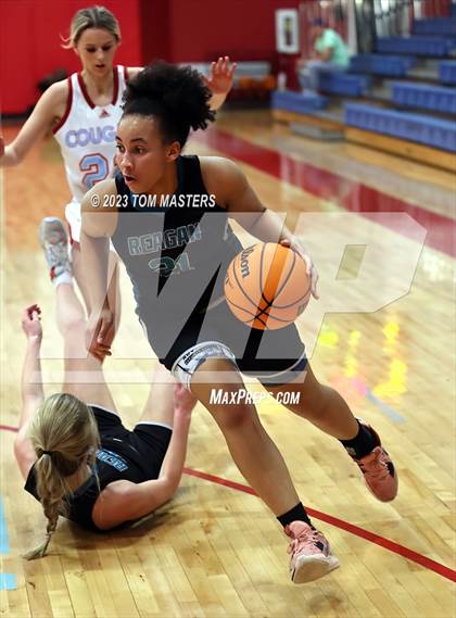 Thumbnail 3 in Reagan @ Charlotte Catholic (NCHSAA 4A Round 1) photogallery.