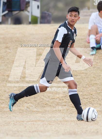 Thumbnail 2 in Pusch Ridge Christian Academy vs. Desert Edge (Chandler Prep Invitational) photogallery.