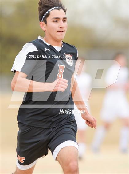 Thumbnail 3 in Pusch Ridge Christian Academy vs. Desert Edge (Chandler Prep Invitational) photogallery.
