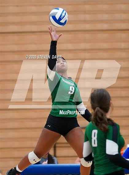 Thumbnail 1 in Youngker @ Mesquite photogallery.