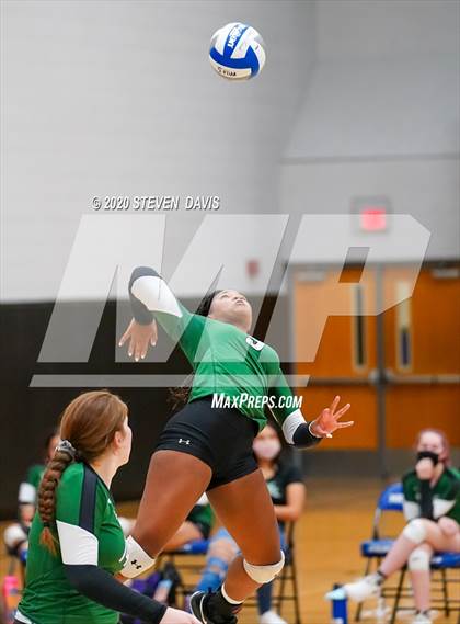 Thumbnail 1 in Youngker @ Mesquite photogallery.