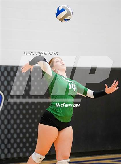 Thumbnail 2 in Youngker @ Mesquite photogallery.