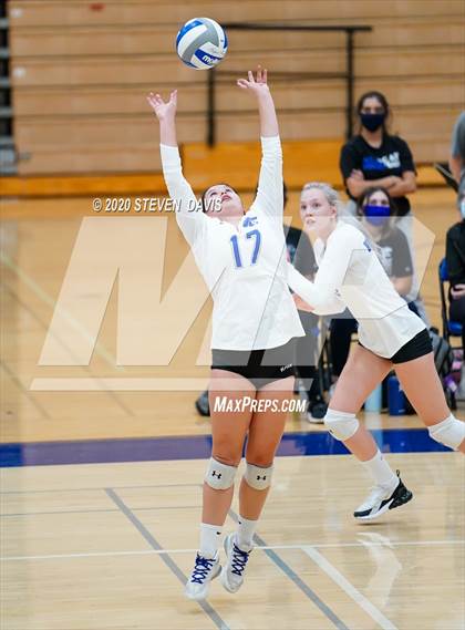 Thumbnail 3 in Youngker @ Mesquite photogallery.