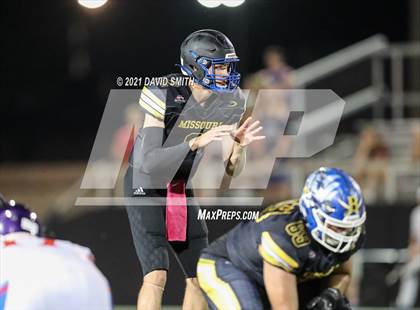 Thumbnail 3 in Kansas vs Missouri All-Star Game photogallery.
