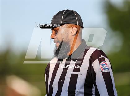 Thumbnail 3 in Kansas vs Missouri All-Star Game photogallery.