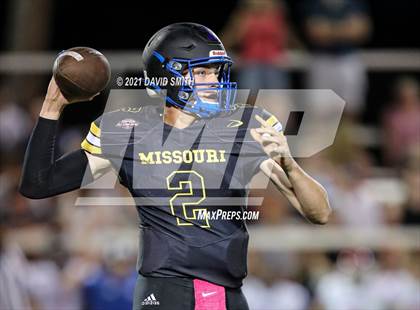 Thumbnail 1 in Kansas vs Missouri All-Star Game photogallery.