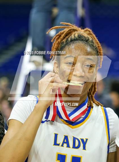 Thumbnail 3 in Boswell vs. Fort Bend Hightower (UIL 6A Basketball Division II Final Medal Ceremony) photogallery.
