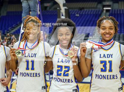 Thumbnail 1 in Boswell vs. Fort Bend Hightower (UIL 6A Basketball Division II Final Medal Ceremony) photogallery.