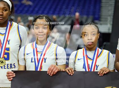 Thumbnail 2 in Boswell vs. Fort Bend Hightower (UIL 6A Basketball Division II Final Medal Ceremony) photogallery.