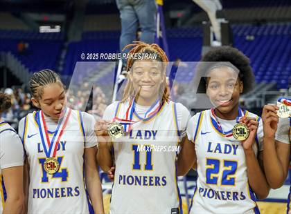 Thumbnail 3 in Boswell vs. Fort Bend Hightower (UIL 6A Basketball Division II Final Medal Ceremony) photogallery.