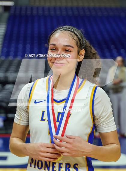 Thumbnail 3 in Boswell vs. Fort Bend Hightower (UIL 6A Basketball Division II Final Medal Ceremony) photogallery.