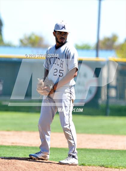 Thumbnail 1 in Antioch vs Tracy photogallery.