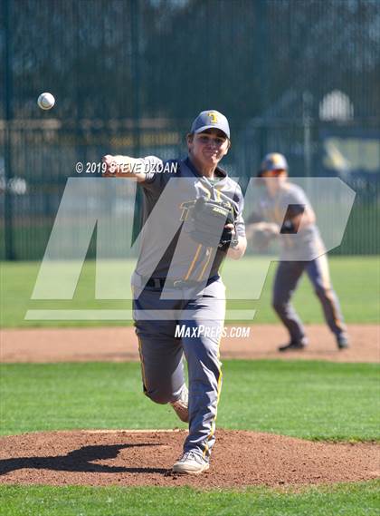 Thumbnail 3 in Antioch vs Tracy photogallery.