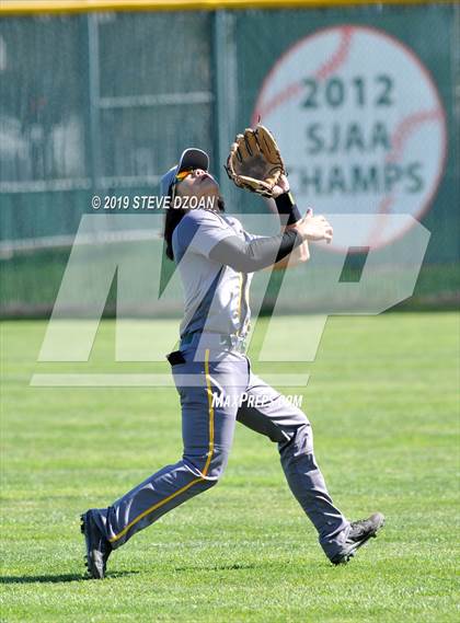 Thumbnail 3 in Antioch vs Tracy photogallery.