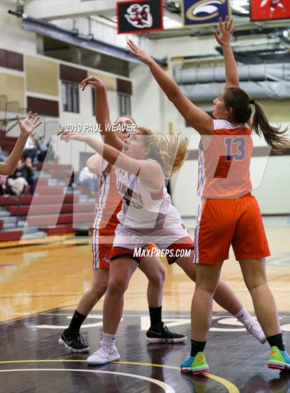 Thumbnail 3 in Danville vs. Bloomsburg (First Columbia Bank Holiday Classic) photogallery.