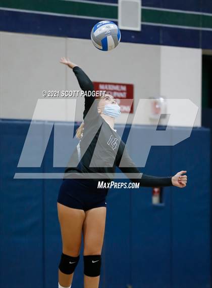 Thumbnail 2 in Chaparral vs Palm Desert photogallery.