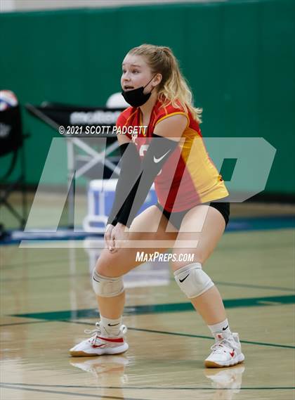 Thumbnail 1 in Chaparral vs Palm Desert photogallery.