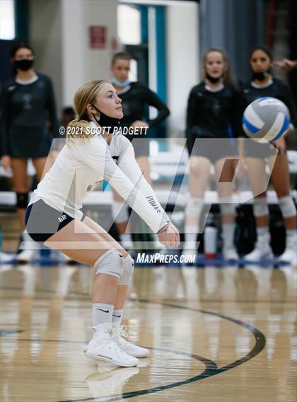 Thumbnail 1 in Chaparral vs Palm Desert photogallery.