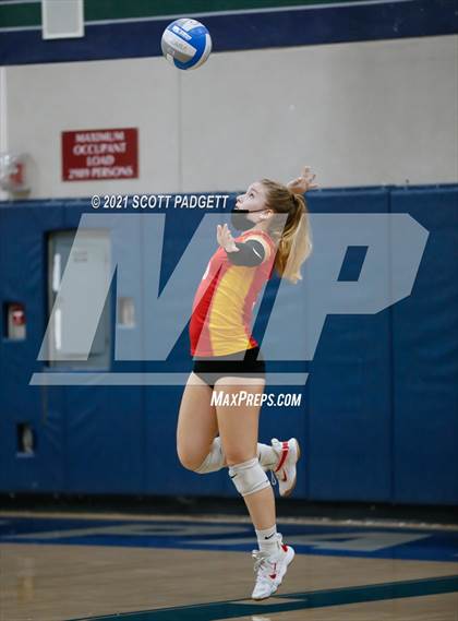 Thumbnail 1 in Chaparral vs Palm Desert photogallery.