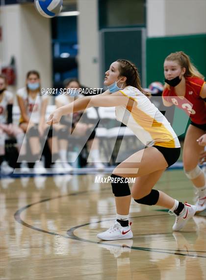 Thumbnail 1 in Chaparral vs Palm Desert photogallery.