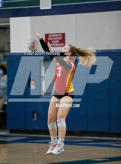 Thumbnail 2 in Chaparral vs Palm Desert photogallery.