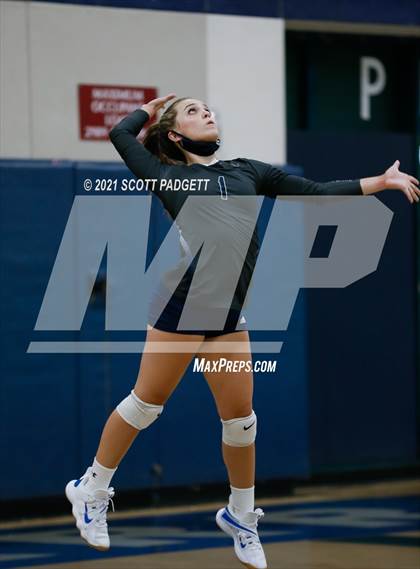 Thumbnail 1 in Chaparral vs Palm Desert photogallery.