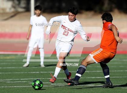 Thumbnail 3 in Cholla vs. Tucson High Magnet School (Ismael Arce Memorial Cup) photogallery.