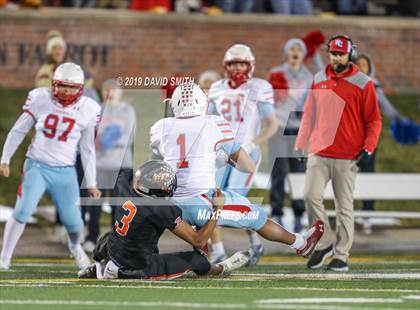 Thumbnail 2 in Webb City vs. Platte County (MSHSAA Class 4 Championship) photogallery.