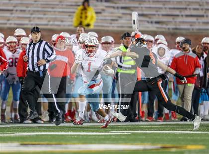 Thumbnail 3 in Webb City vs. Platte County (MSHSAA Class 4 Championship) photogallery.