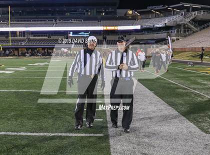 Thumbnail 2 in Webb City vs. Platte County (MSHSAA Class 4 Championship) photogallery.