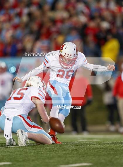 Thumbnail 1 in Webb City vs. Platte County (MSHSAA Class 4 Championship) photogallery.