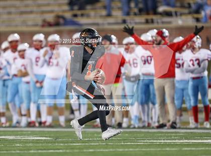 Thumbnail 1 in Webb City vs. Platte County (MSHSAA Class 4 Championship) photogallery.