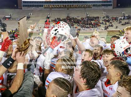 Thumbnail 3 in Webb City vs. Platte County (MSHSAA Class 4 Championship) photogallery.