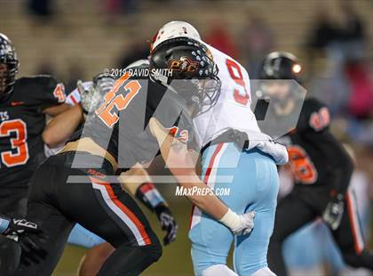 Thumbnail 3 in Webb City vs. Platte County (MSHSAA Class 4 Championship) photogallery.