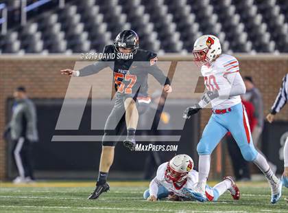 Thumbnail 3 in Webb City vs. Platte County (MSHSAA Class 4 Championship) photogallery.