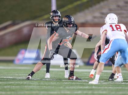 Thumbnail 1 in Webb City vs. Platte County (MSHSAA Class 4 Championship) photogallery.