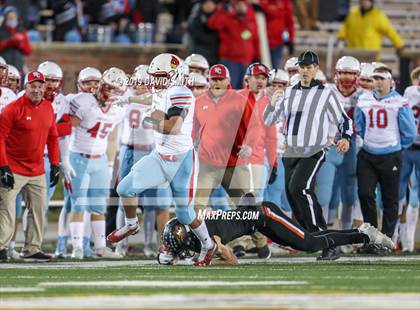 Thumbnail 1 in Webb City vs. Platte County (MSHSAA Class 4 Championship) photogallery.