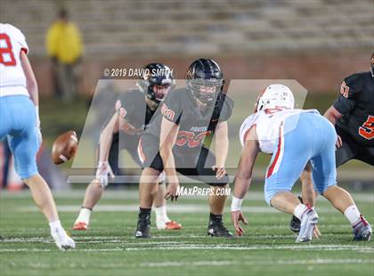 Thumbnail 1 in Webb City vs. Platte County (MSHSAA Class 4 Championship) photogallery.