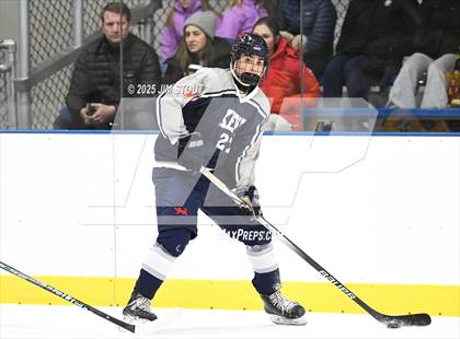 Thumbnail 2 in JV: Upland Country Day @ Kent photogallery.