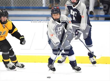 Thumbnail 2 in JV: Upland Country Day @ Kent photogallery.